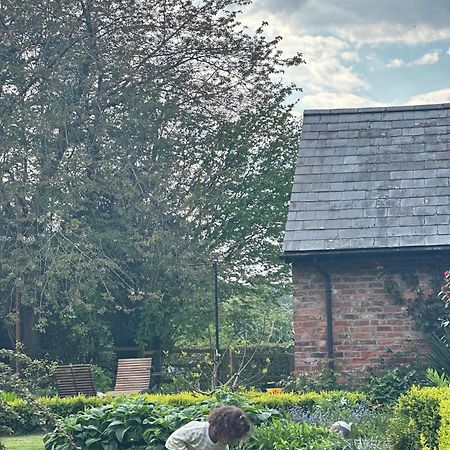 The Guesthouse At Old Vicarage Tarporley Exteriér fotografie